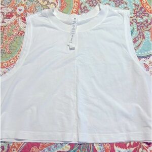 Lululemon muscle tank